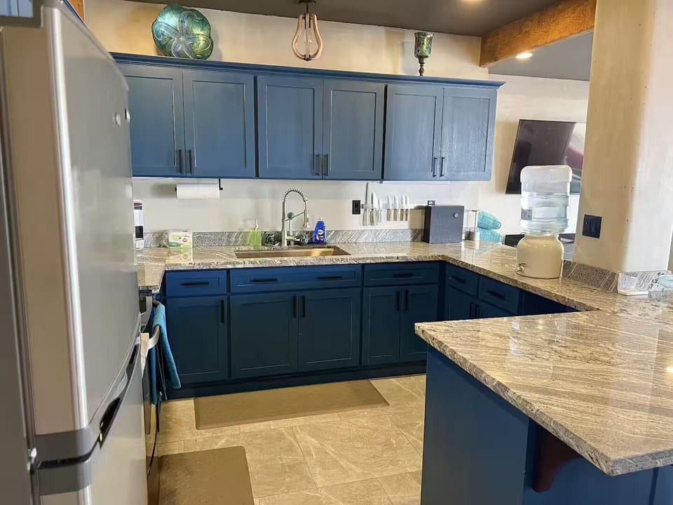 Large Kitchen with custom granite countertops