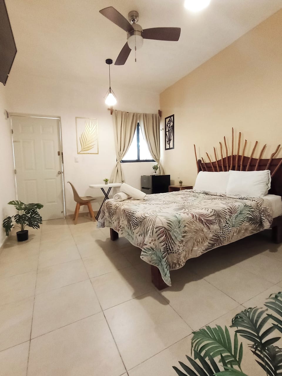 Double Room | Hypo-allergenic bedding available, laptop workspace, WiFi (free)