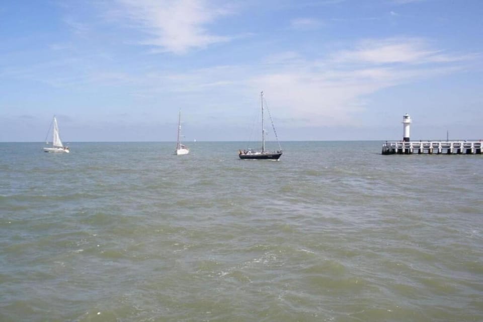 Surroundings [summer] (1-5 km)
