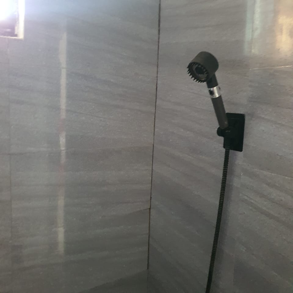 Shower, towels, soap, shampoo