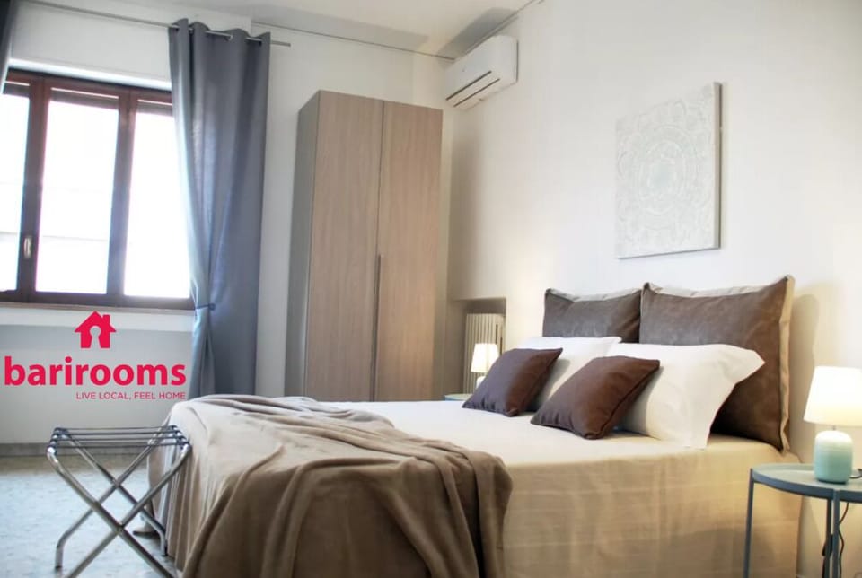 Triple Room | Desk, iron/ironing board, free WiFi