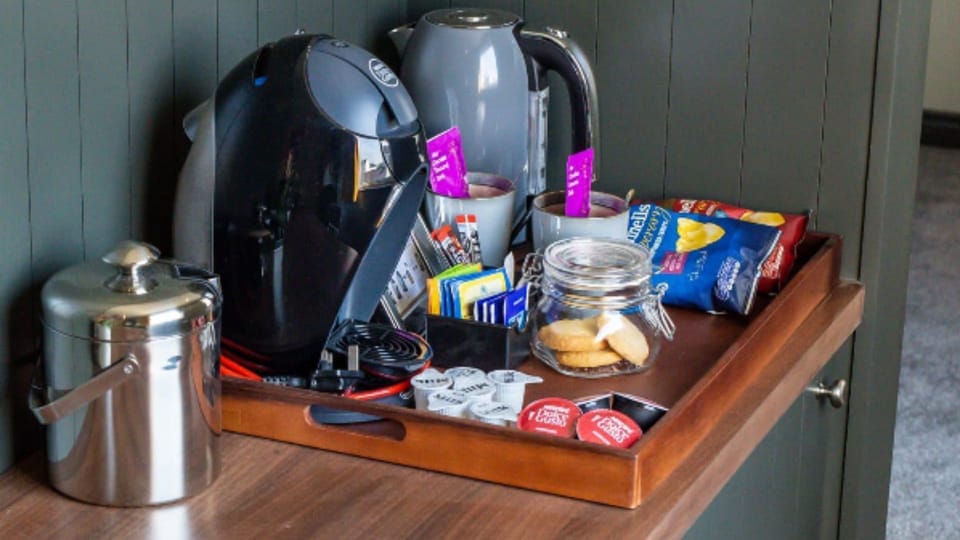 Superior Suite, Ensuite, Sea View | Desk, laptop workspace, iron/ironing board, free WiFi