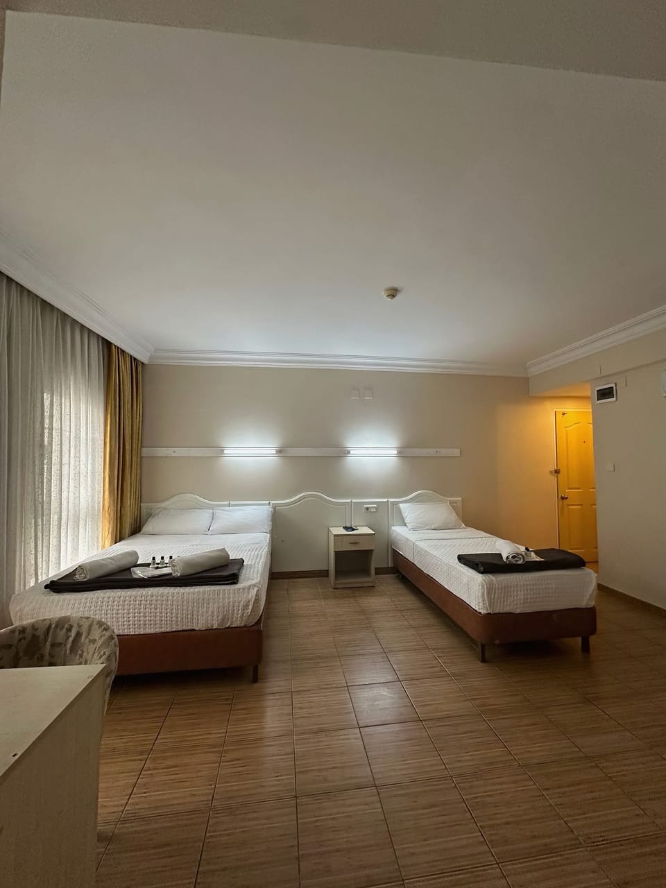 Family Triple Room | Premium bedding, desk, free WiFi, bed sheets