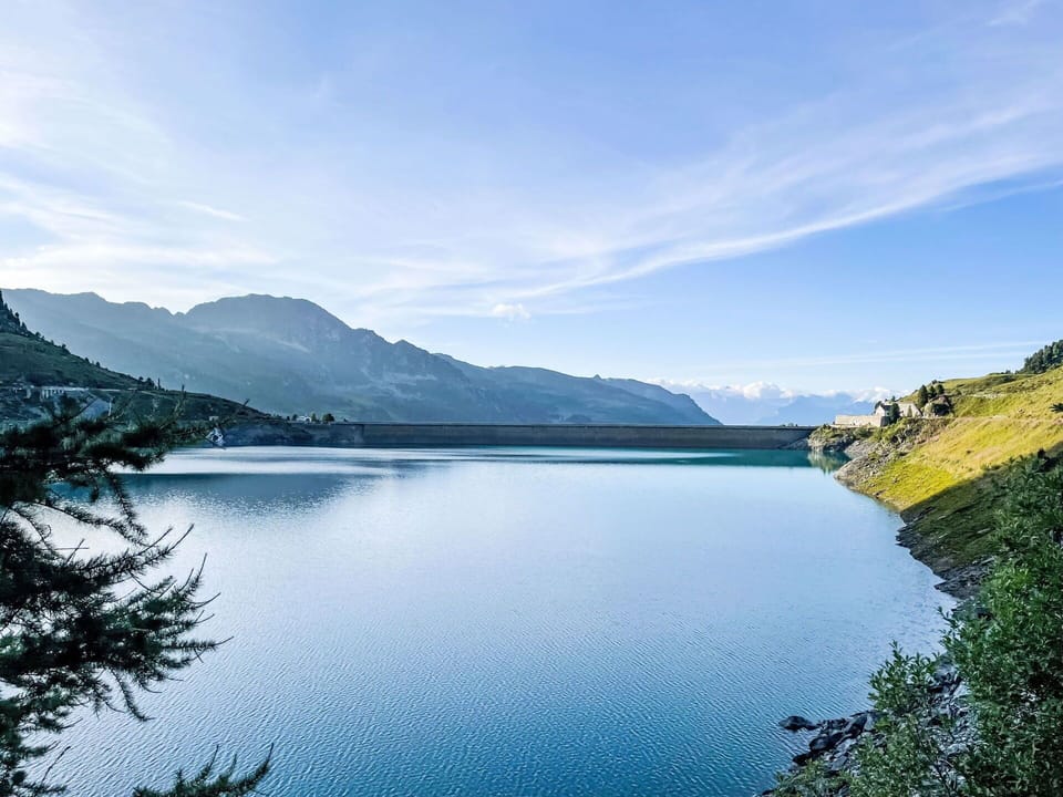 Blue, Water, Water Resources, Mountainous Landforms, Mountain, Body Of Water, Natural Landscape, Hill, Highland, Mountain Range