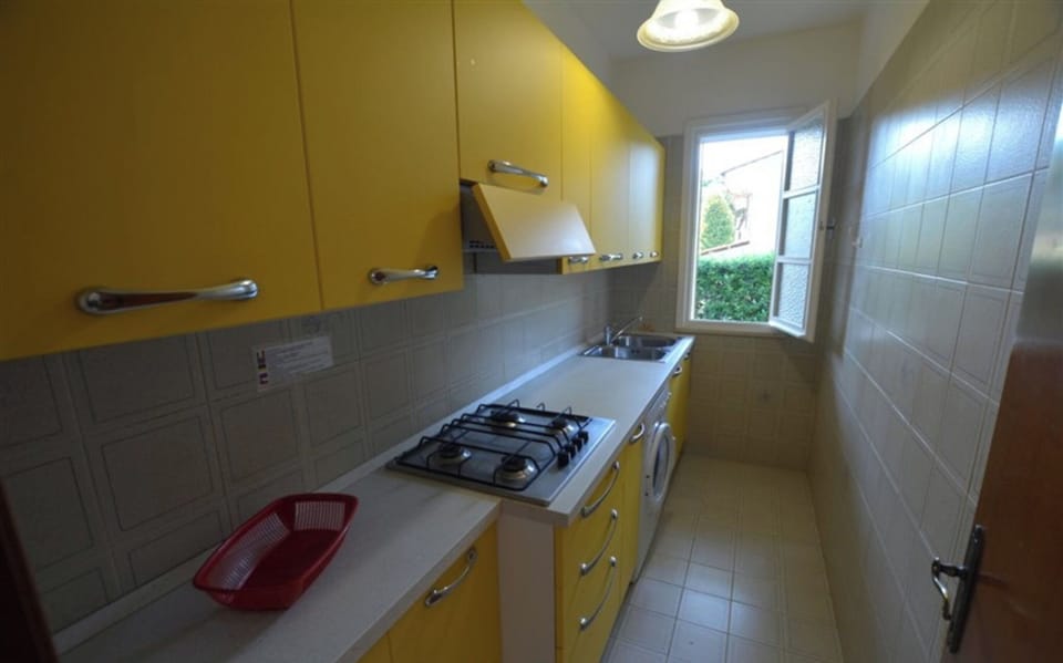 Apartment, 2 Bedrooms, Balcony, Garden View | Interior