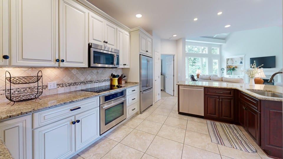Fully Stocked Kitchen