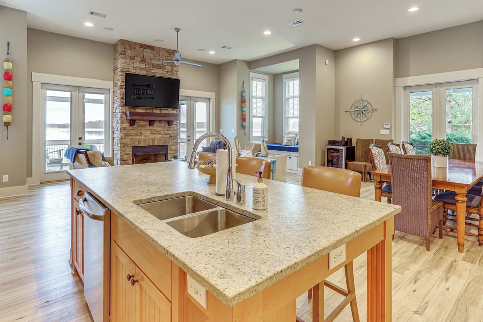 House (4 Bedrooms) | Interior