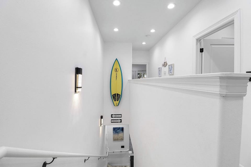 Interior Hallway / Staircase 