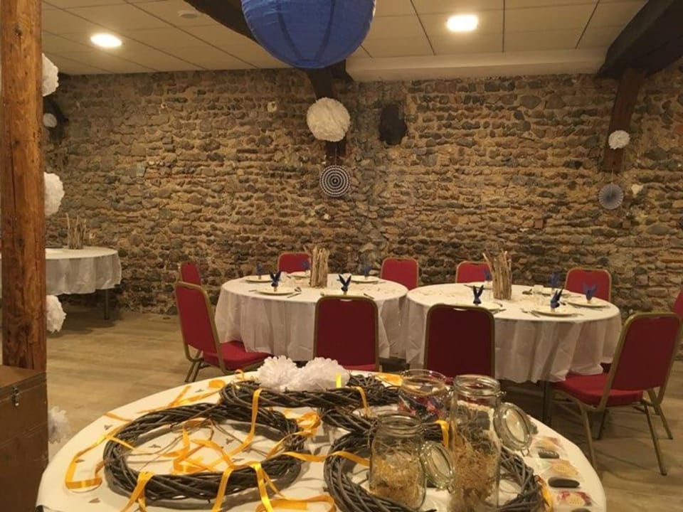 Banquet hall