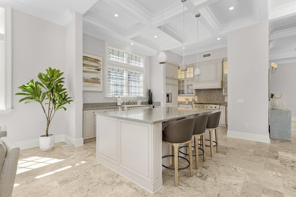 House, 5 Bedrooms | Private kitchen | Coffee/tea maker, fridge, oven, toaster