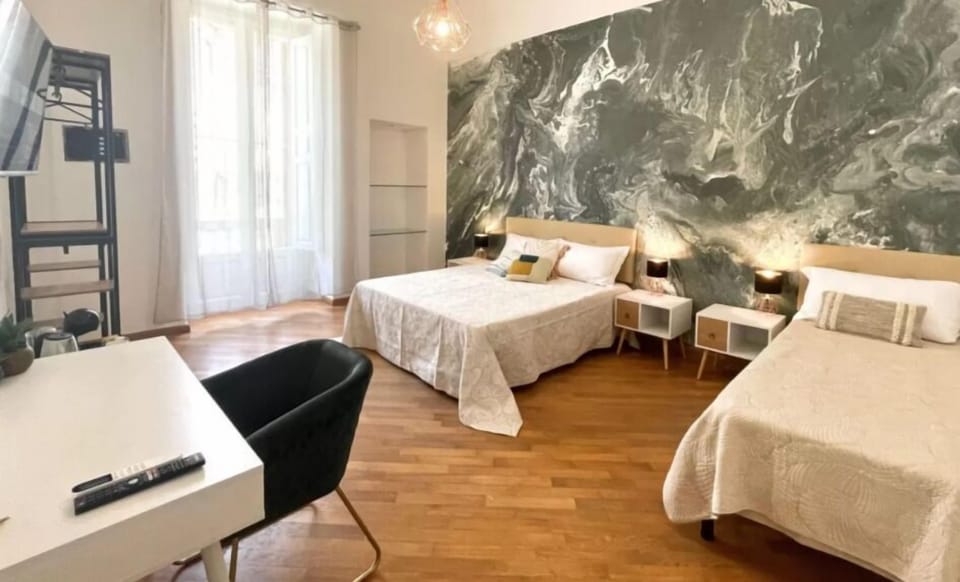 Triple Room | Desk, iron/ironing board, free WiFi