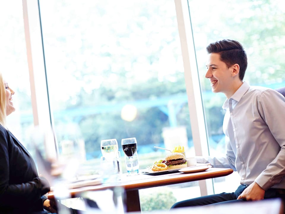 Breakfast, lunch, dinner served; British cuisine 