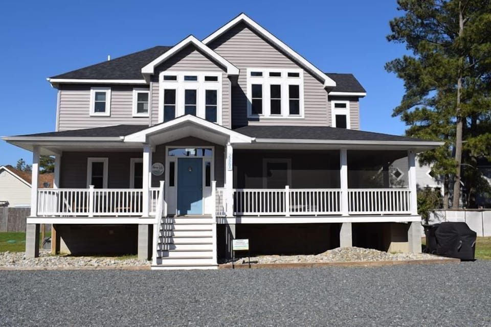 Newly built home located in the Richard's Landing Community