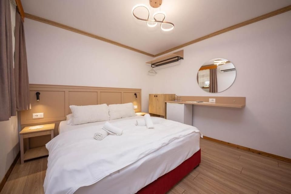 Double Room, City View | Free WiFi