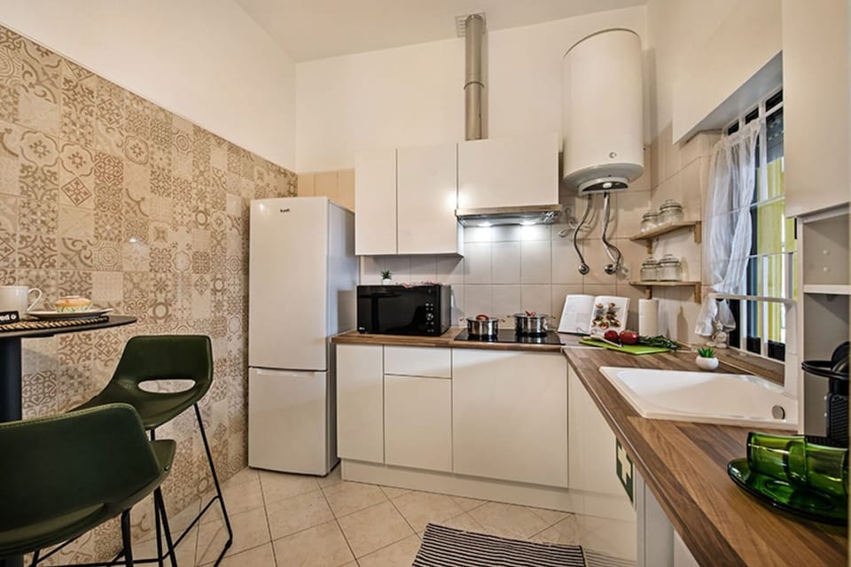 House | 1 bedroom