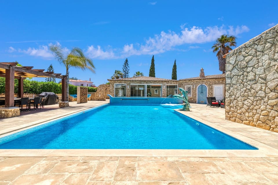 House | 5 bedrooms