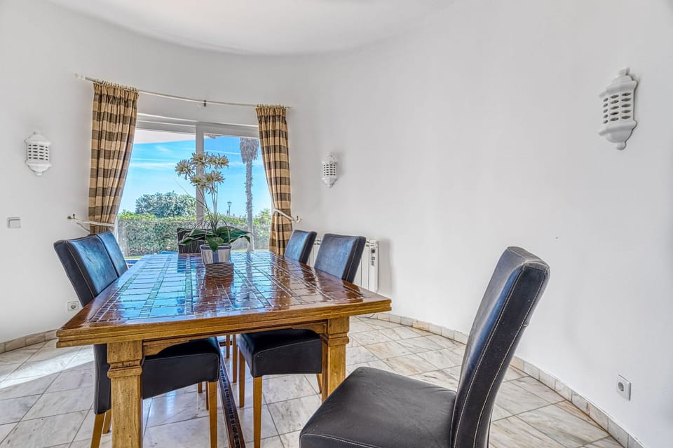 House | 4 bedrooms