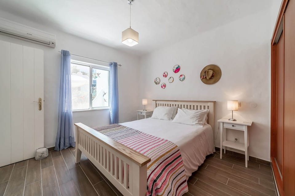 C22 Quinta do Paraiso Superbly Appointed AND FUR House in Carvoeiro