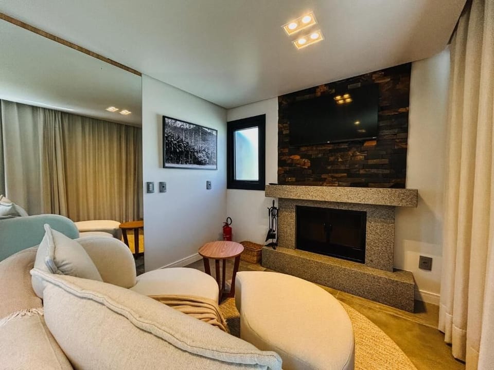 Living area | TV