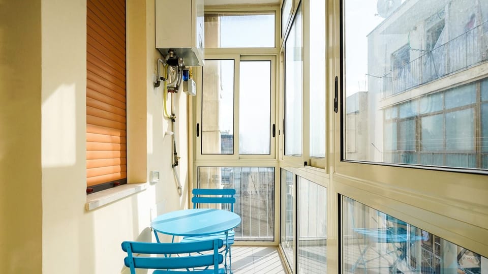 Deluxe Room | Balcony