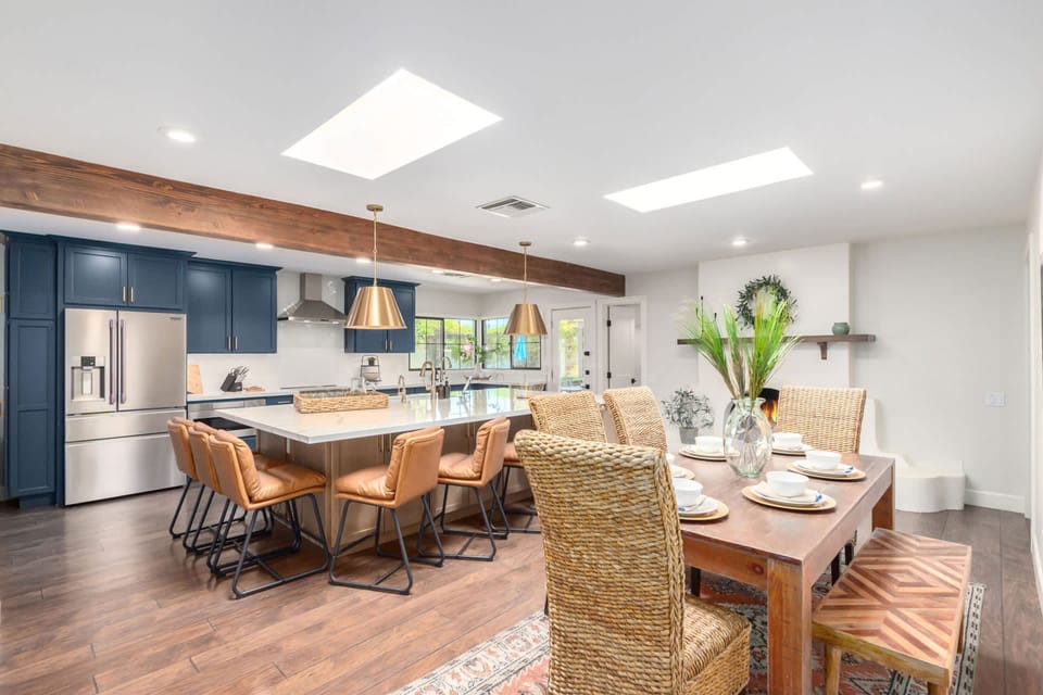 House | 7 bedrooms, high-speed internet