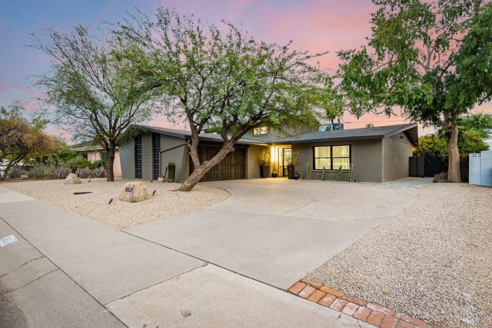 House | 4 bedrooms, high-speed internet