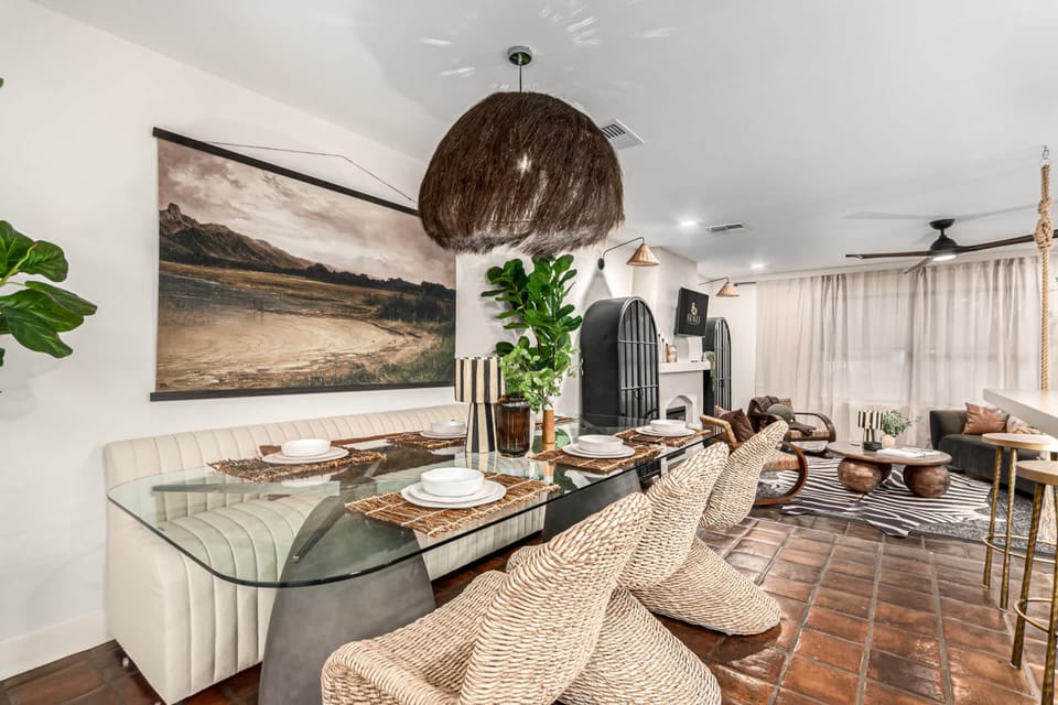 House | 4 bedrooms, high-speed internet