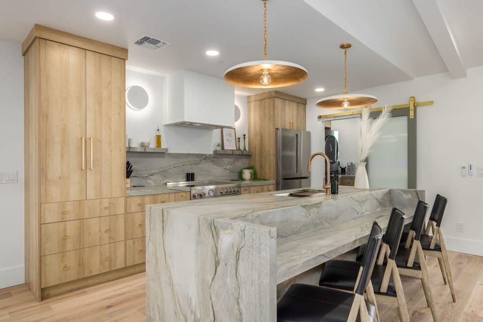 House | 4 bedrooms, high-speed internet