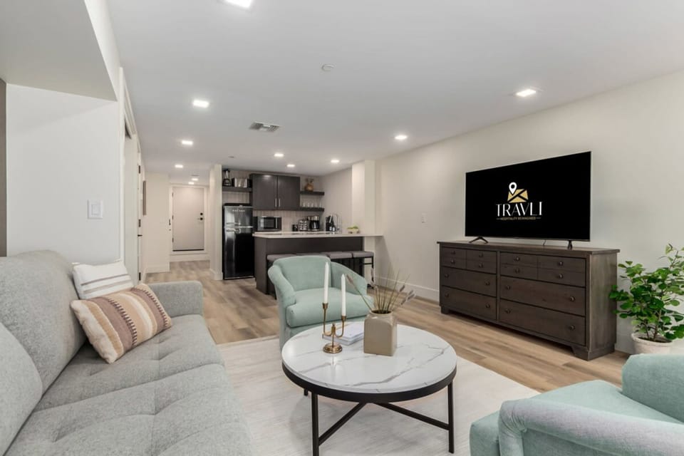 House | High-speed internet