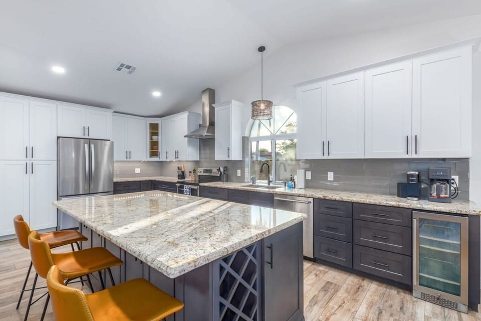 House | 4 bedrooms, Internet
