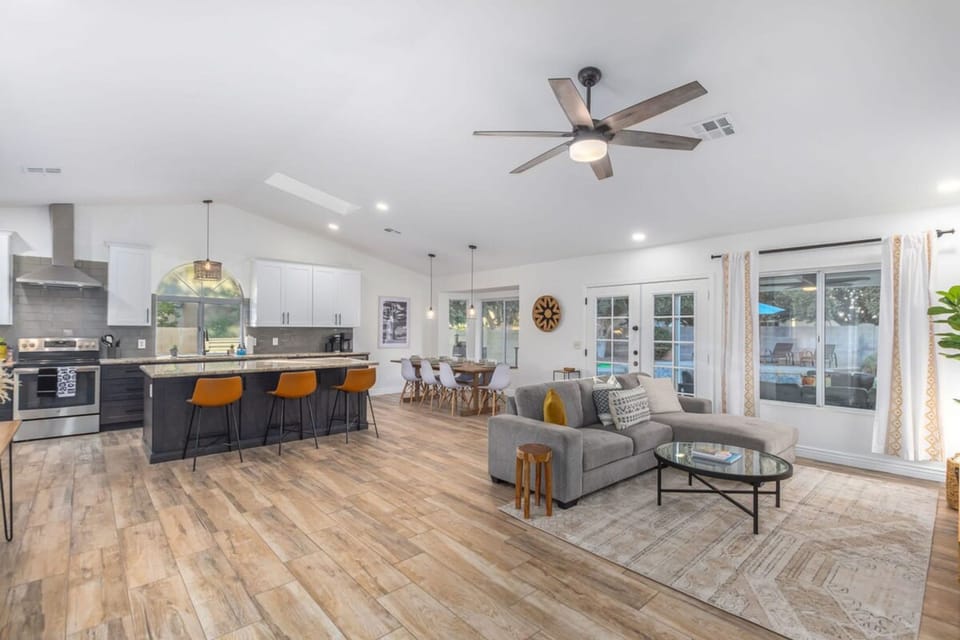 House | 4 bedrooms, Internet