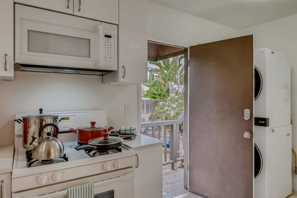 House | 2 bedrooms, desk, high-speed internet