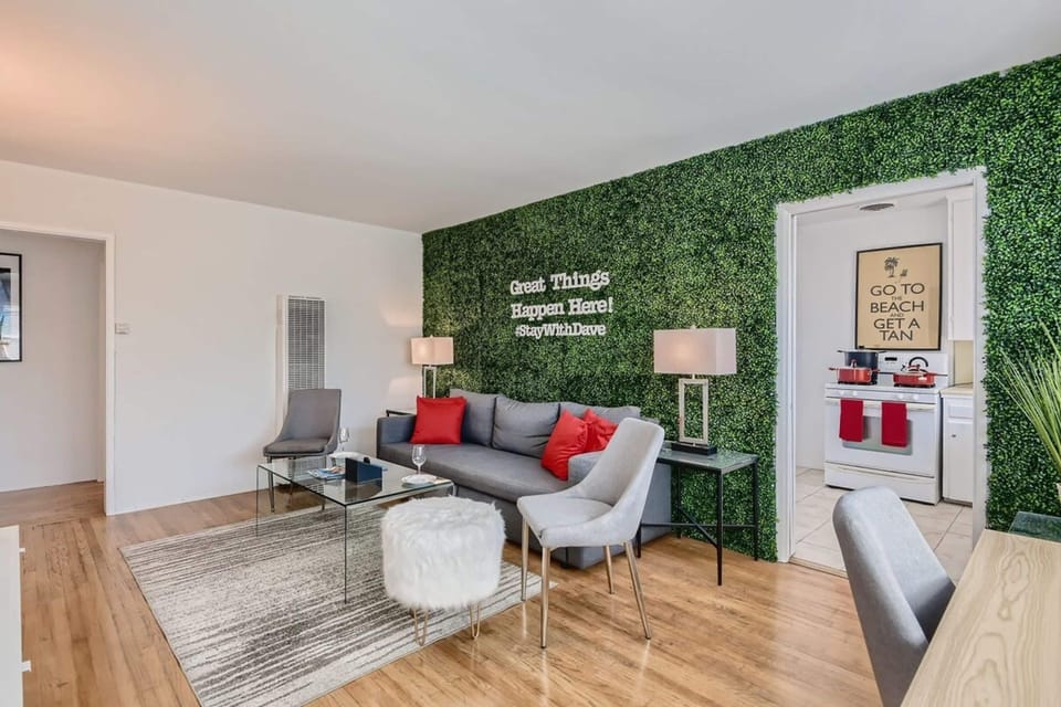 House | 1 bedroom, desk, high-speed internet