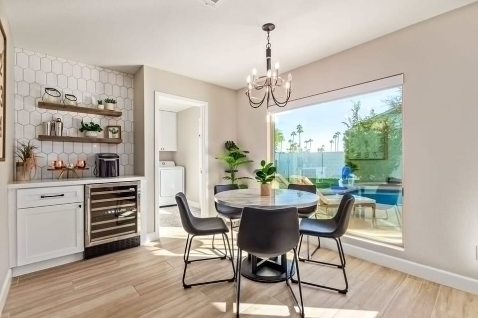 House | 4 bedrooms, high-speed internet