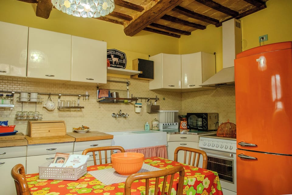 Apartment, Balcony | Private kitchen | Coffee/tea maker, electric kettle