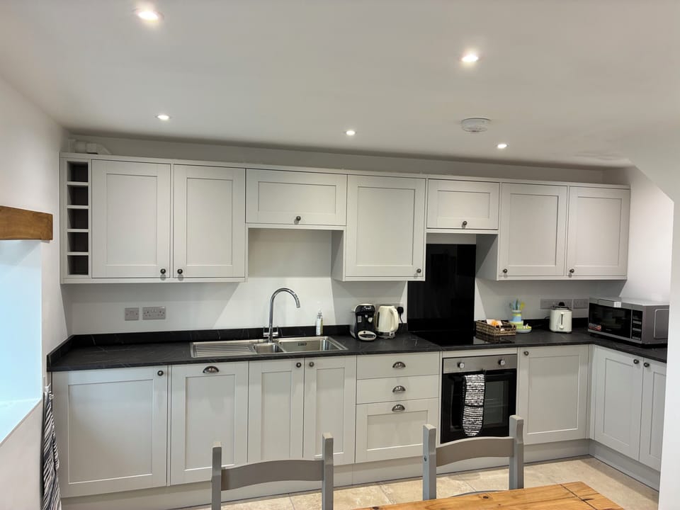 Kitchen | Lavender Cottage - Goldburn Barns, near Okehampton