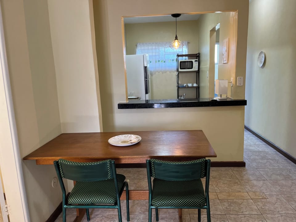 Apartment, 2 Bedrooms, Kitchenette | In-room dining