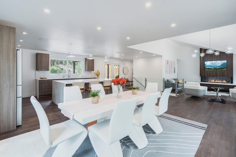 Dining Room off of the Kitchen | Main Level