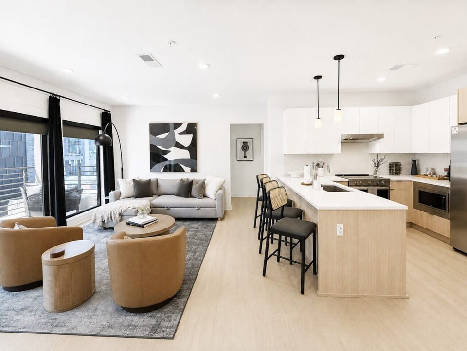 Open concept living/dining spaces