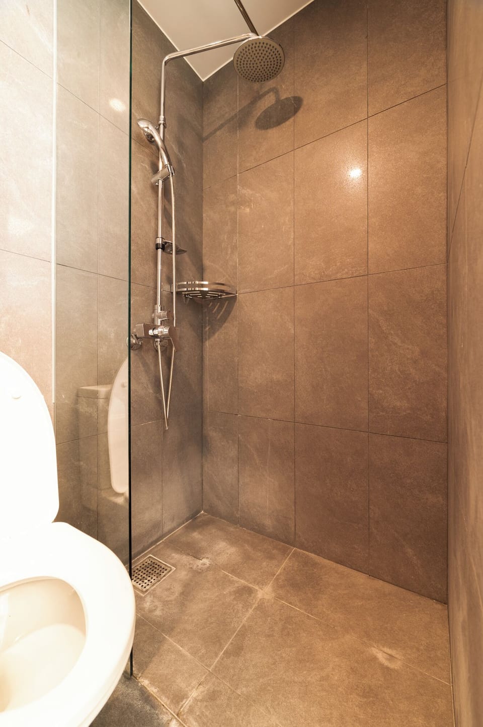 Family Apartment City View non Korean nationals only | Bathroom | Shower, towels, soap, shampoo