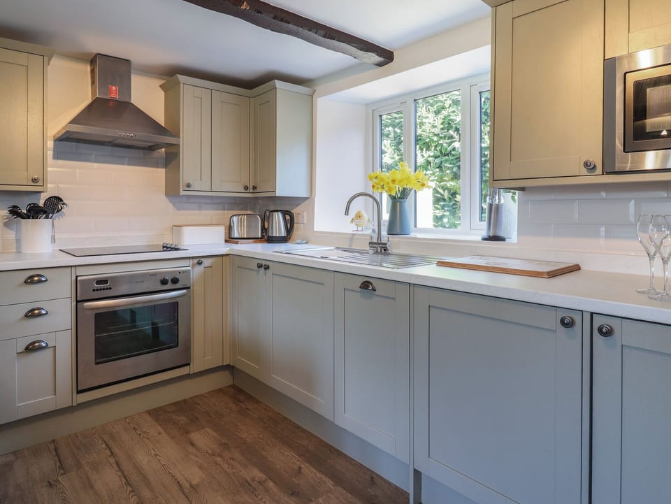 Fridge, microwave, dishwasher, toaster