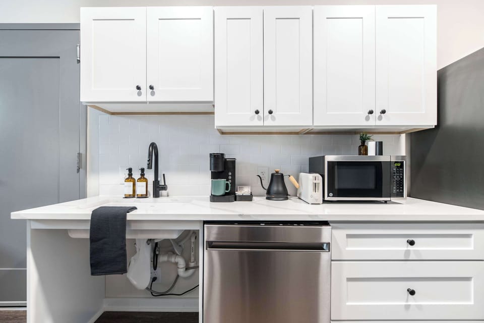 Room 1 Kitchen