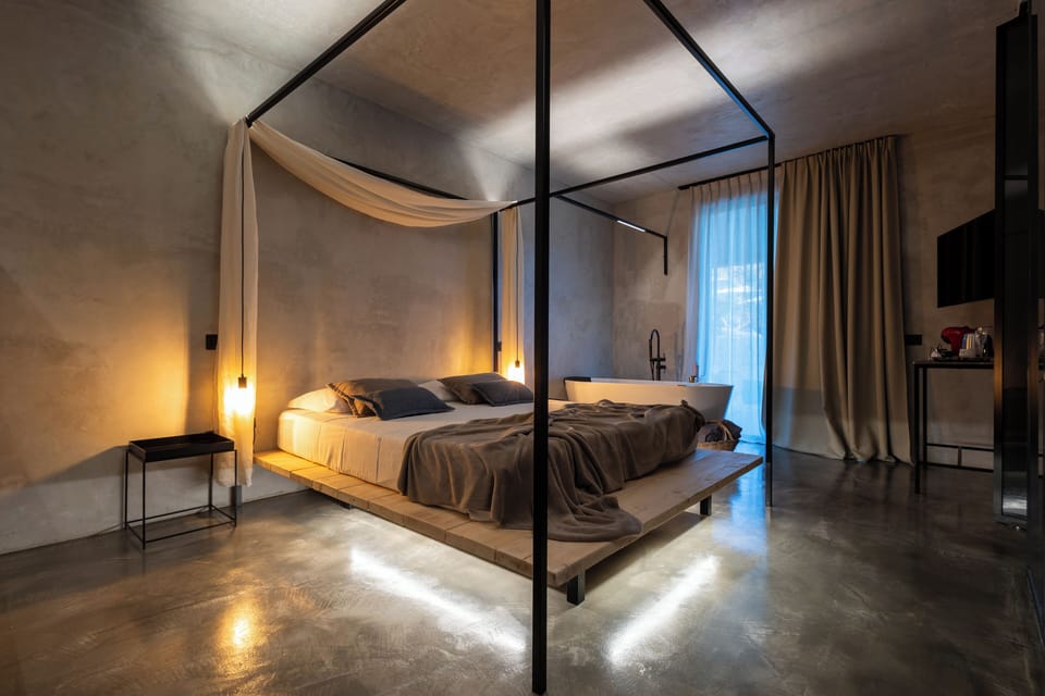 Deluxe Double Room (Camera doppia deluxe,vista giardino 3) | Minibar, in-room safe, free WiFi