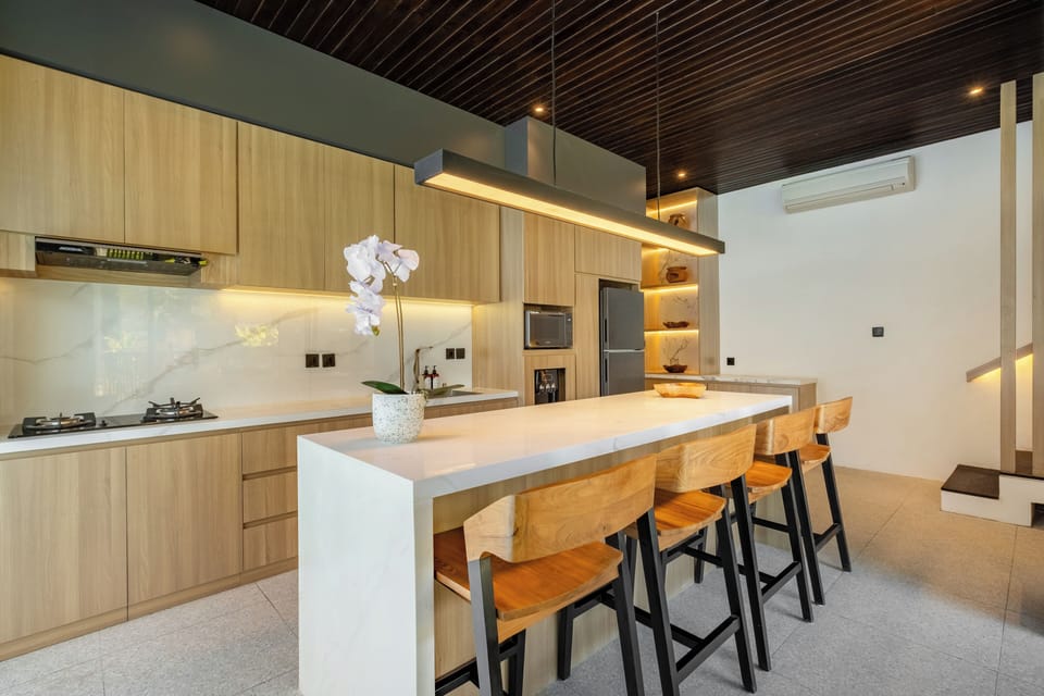 Deluxe Villa, 3 Bedrooms, Balcony, Garden View | Private kitchen | Coffee/tea maker, electric kettle, toaster, rice cooker