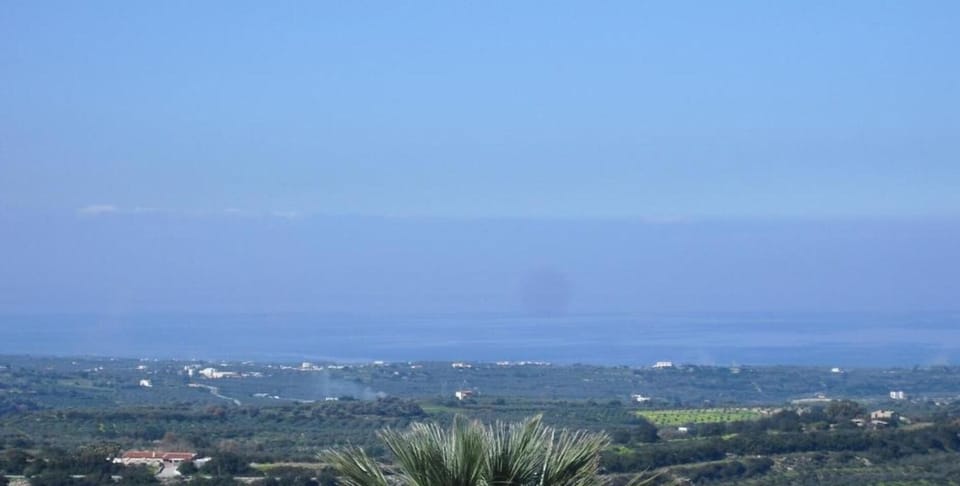Region [summer] (>5 km)