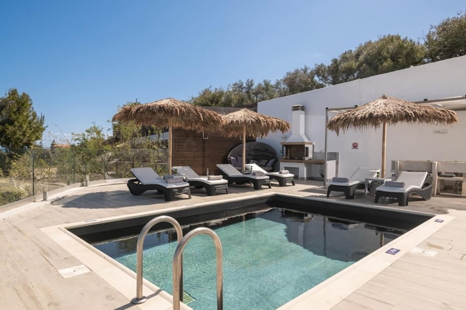 Holiday Home Swimming Pool