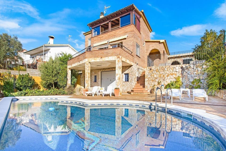 Holiday Home Exterior [summer]