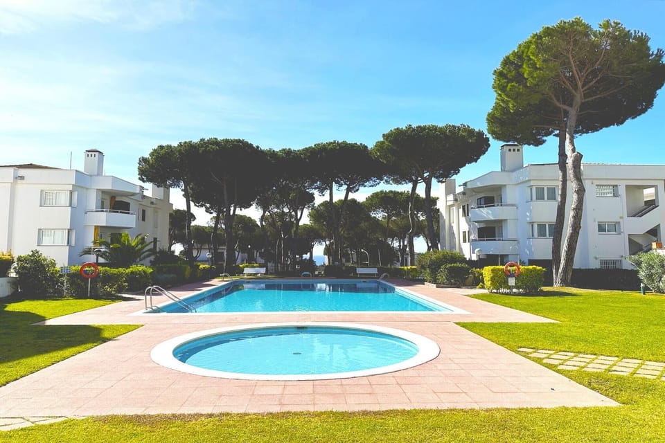 Holiday Home Swimming Pool