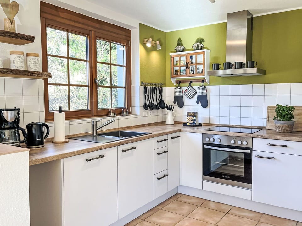 Kitchen, Kitchen Appliance, Countertop, Cabinetry, Interior Design, Furniture, Major Appliance, Wood, Flooring, Plumbing Fixture