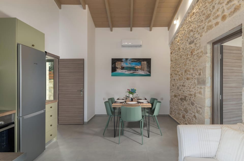 Villa, Mountain View | In-room dining